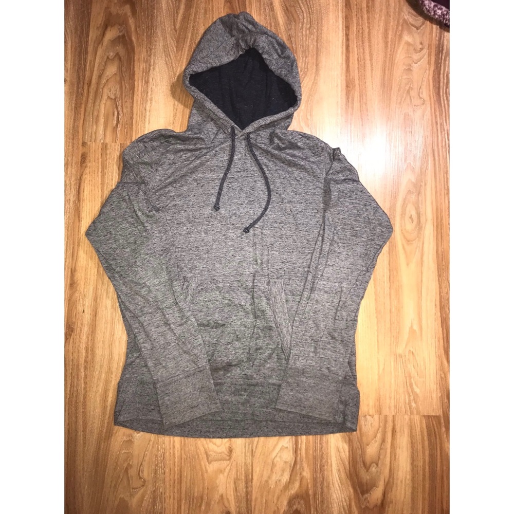 AE Legend hoodie tee